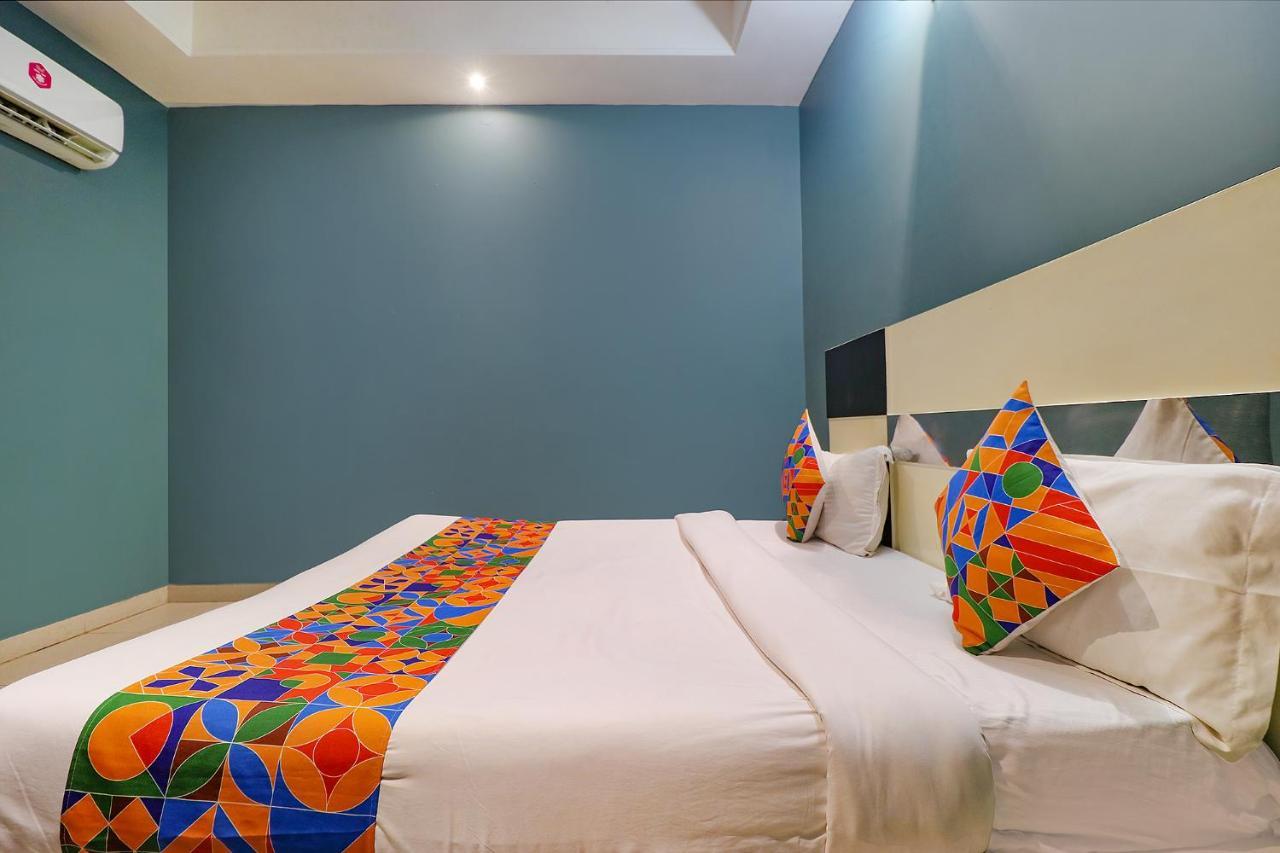 FabHotel Church House Delhi  Exterior foto